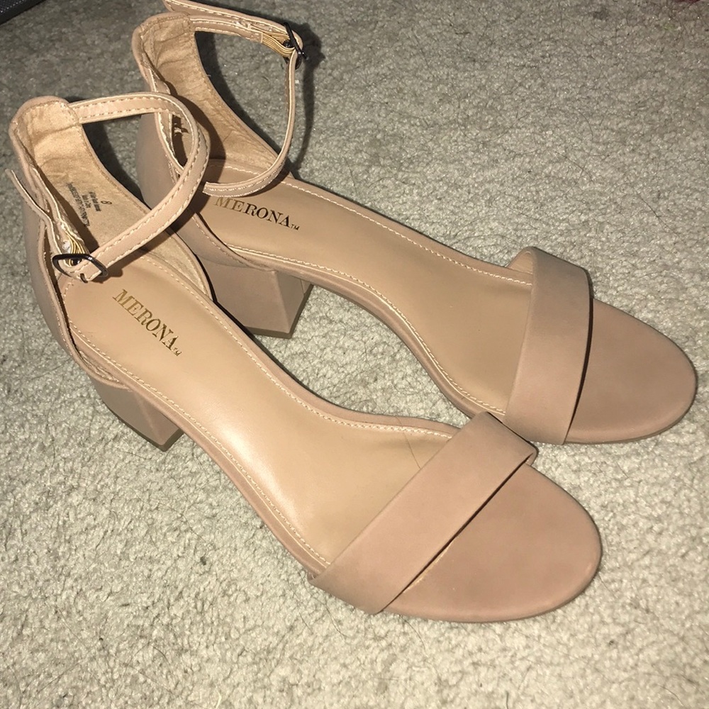 Size 8 Merona Nude Heels